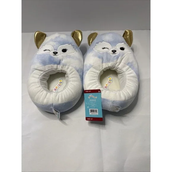 Squishmallows Melani Arctic Fox Plush Adult Sz 6/7 Blue White Gold Ear Slippers - Picture 3 of 3